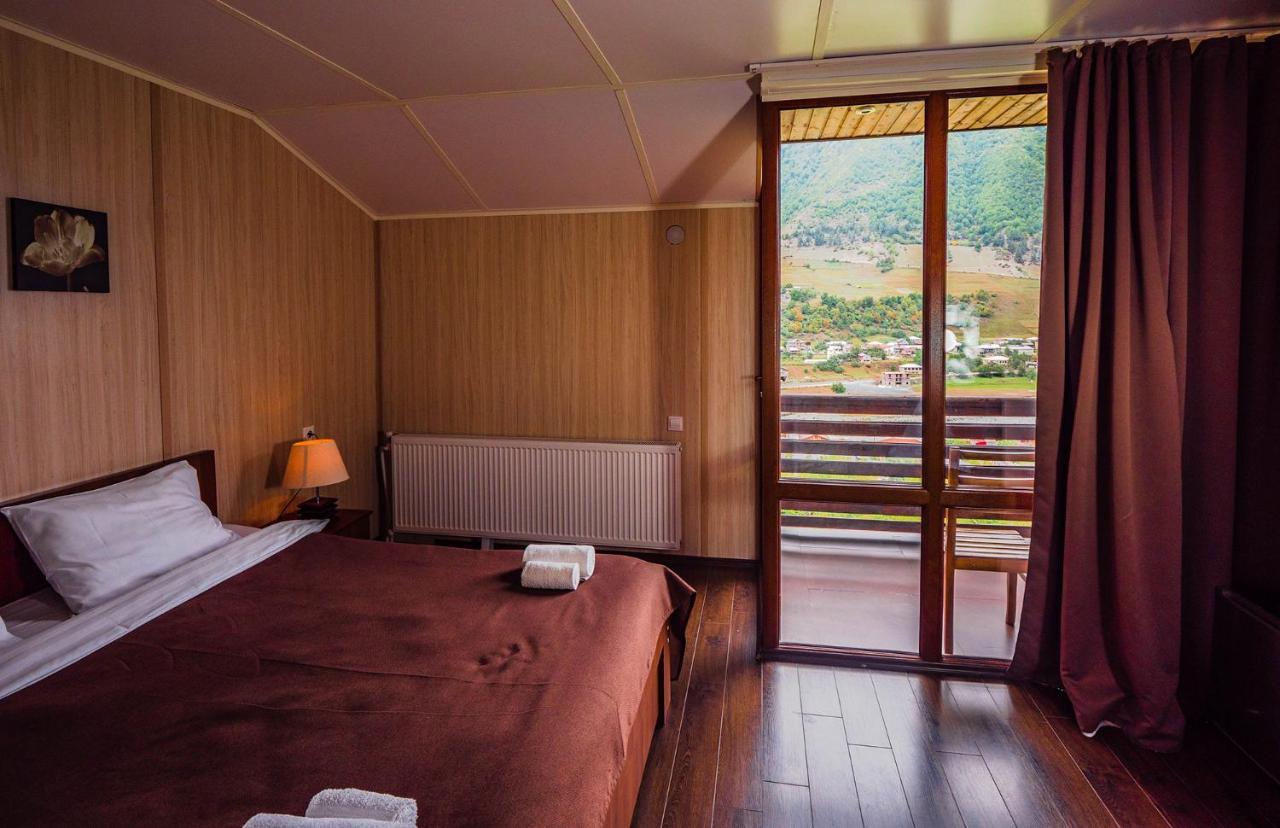 Hotel Banguriani Mestia Esterno foto