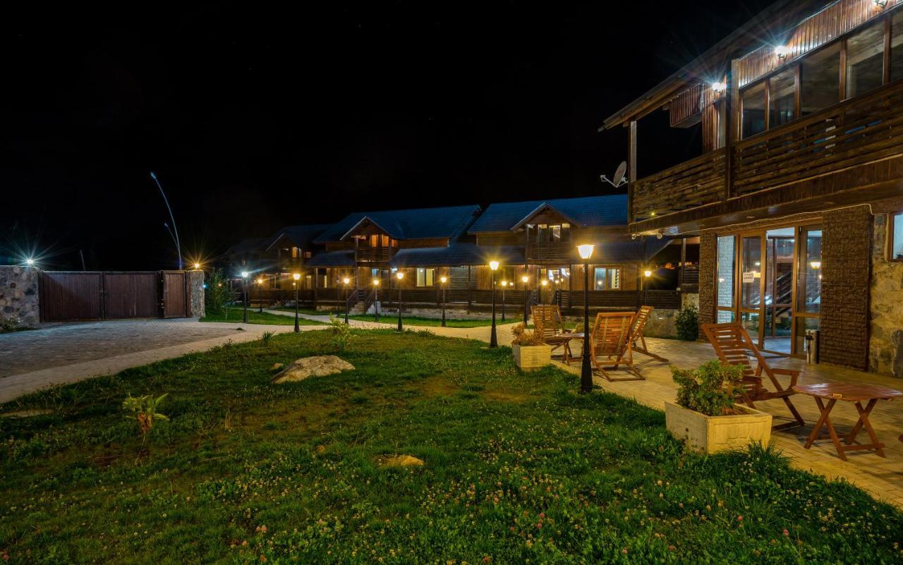Hotel Banguriani Mestia Esterno foto
